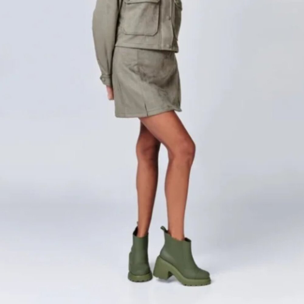 NWT MELISSA Made In Brazil Courtney Boots in Green Size 6 - Picture 4 of 10